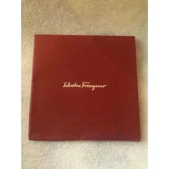 Salvatore Ferragamo Tropical Fish Scarf women 100% Silk - Picture 1 of 6